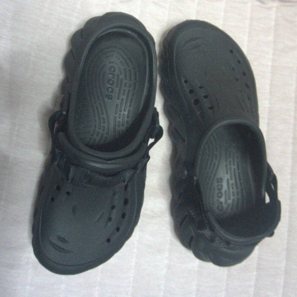 Women’s CROCS Classic Black Echo Clog